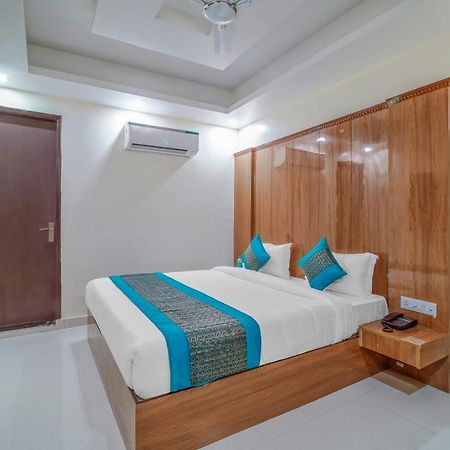 Hotel Classic New Delhi Ngoại thất bức ảnh