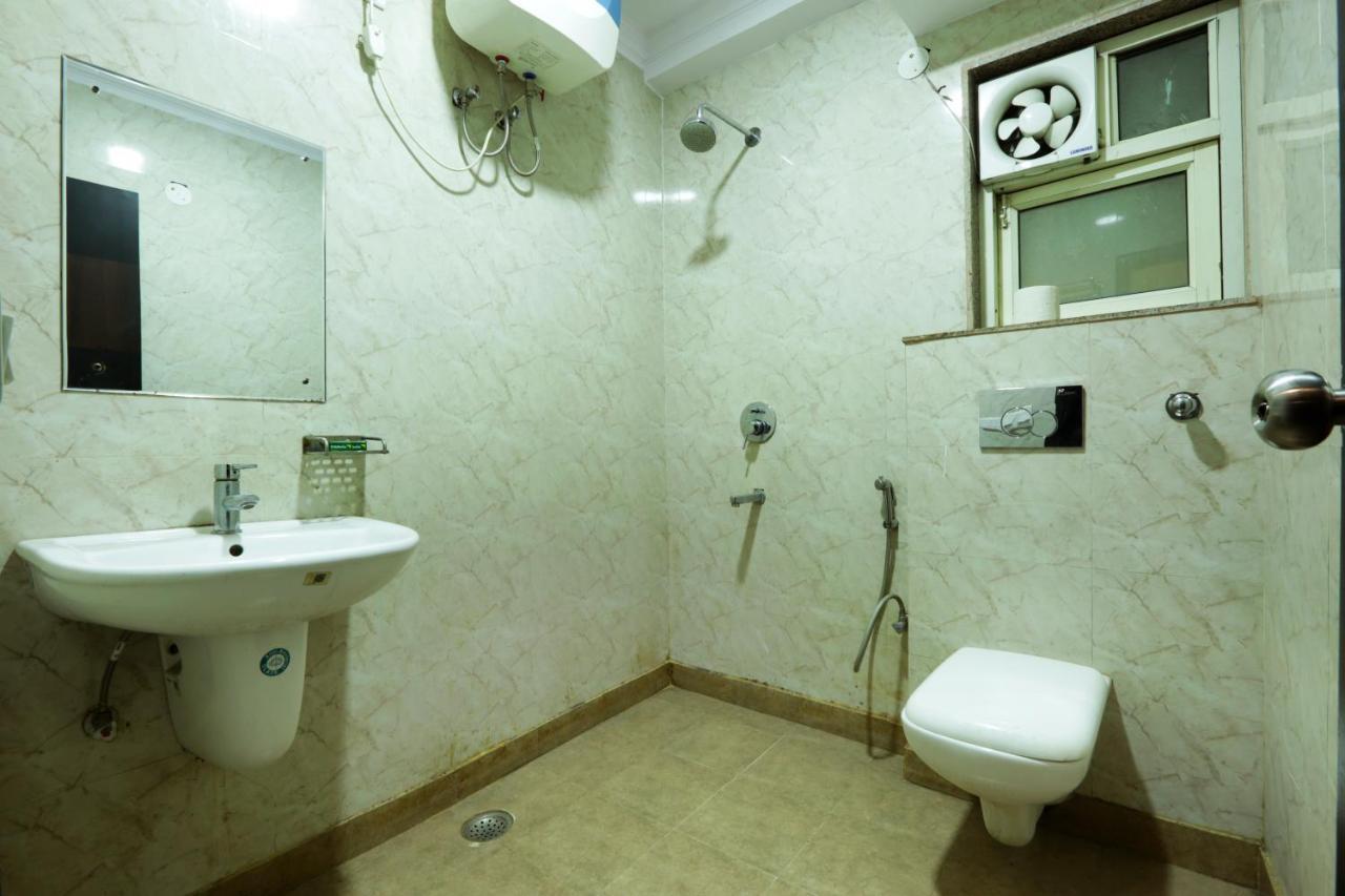 Hotel Classic New Delhi Ngoại thất bức ảnh